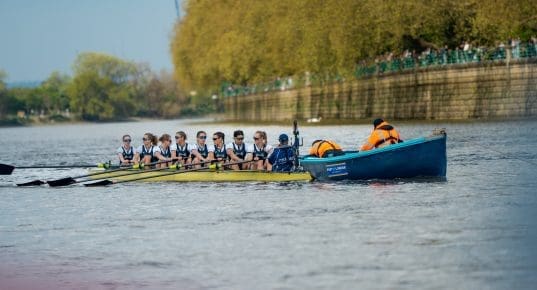 Oxford crew on a PLA Stakeboat